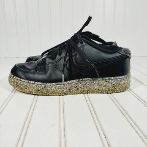 Nike Kid's Shoes Air Force 1 Impact Recycled Speckle Black Gold Sneakers I755